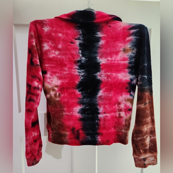 Juicy Couture half placket velour top. Size xs.  Nwt - Picture 2 of 2